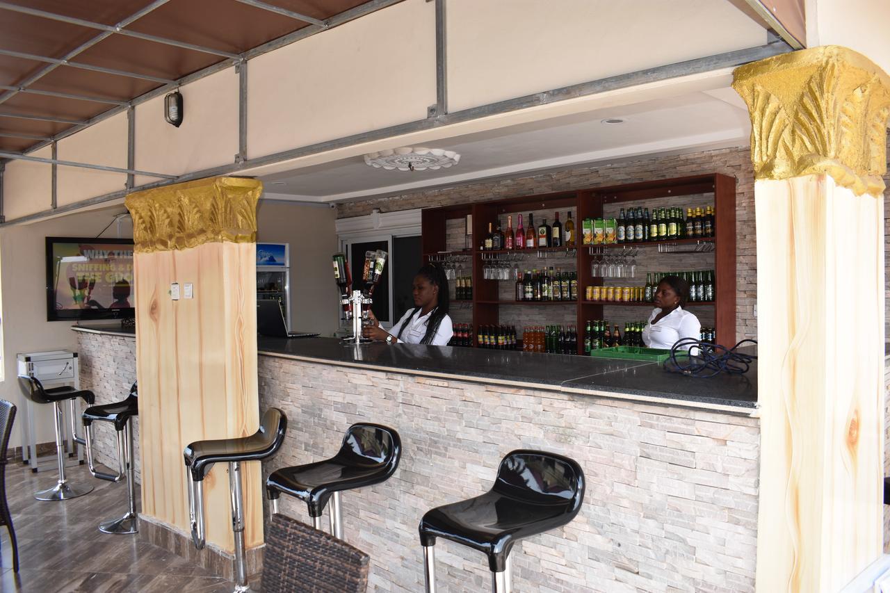 Cascade Hotel Lapaz المظهر الخارجي الصورة